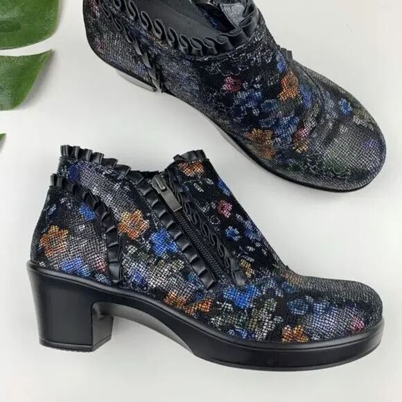 Algeria Hannah ankle booties size 41 (US 10.5 / 11 ) floral ruffle - EUC - Picture 1 of 12